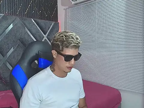 dominic connor online show from 06/27/26, 04:17