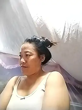 Snapshot of Caily-ly chatting on 05/26/26, 05:09 Caily-ly online show from 05/26/26, 05:09