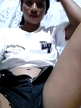 PinayBlackbeauty 18-18 online show from 07/28/26, 11:28
