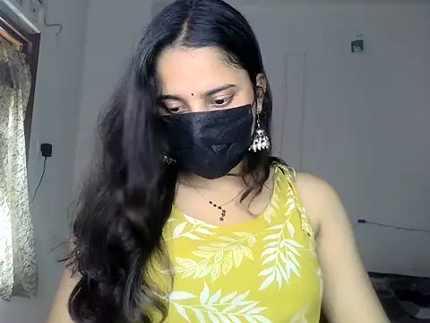 priyanks sharma37 online show from 07/25/26, 05:27