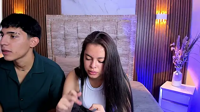 Ambar a Camilo online show from 07/09/26, 12:09