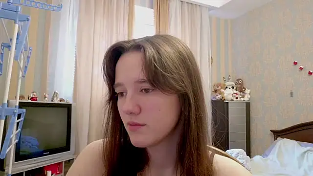 Snapshot of JanineMcclurkin chatting on 06/06/26, 06:40 JanineMcclurkin online show from 06/06/26, 06:40