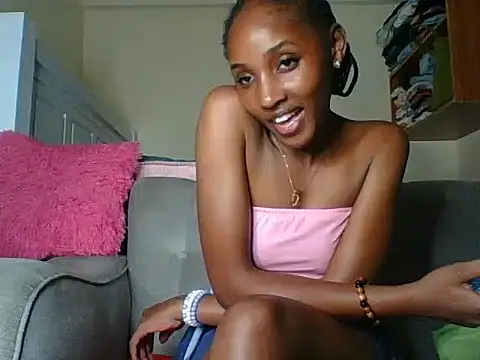 Snapshot of Velvet_peach chatting on 06/27/26, 08:47 Velvet peach online show from 06/27/26, 08:47