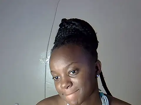 Snapshot of Sexxy_lulu chatting on 05/16/26, 07:38 Sexxy lulu online show from 05/16/26, 07:38