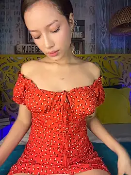 GlamKittenXXX online show from 05/19/26, 01:06