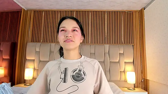 SophiieCalloway1 online show from 07/22/26, 03:04