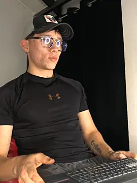 Salvatore angelo online show from 08/02/26, 03:27