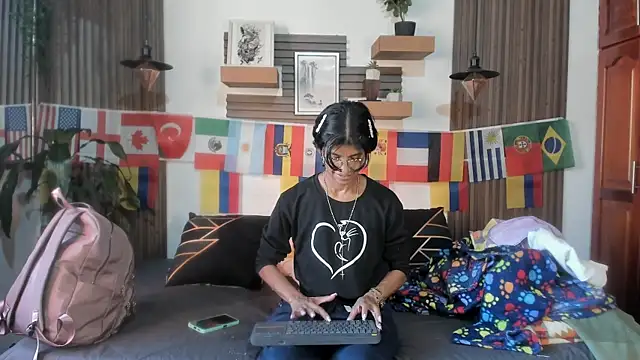 Evaa campbell online show from 06/22/26, 01:19