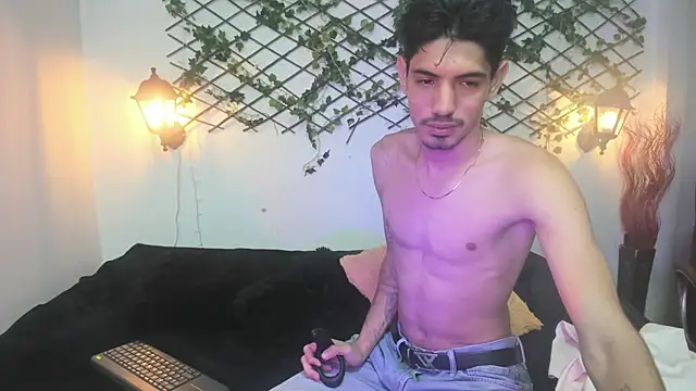 Snapshot of iamfabri chatting on 05/20/26, 04:51 iamfabri online show from 05/20/26, 04:51