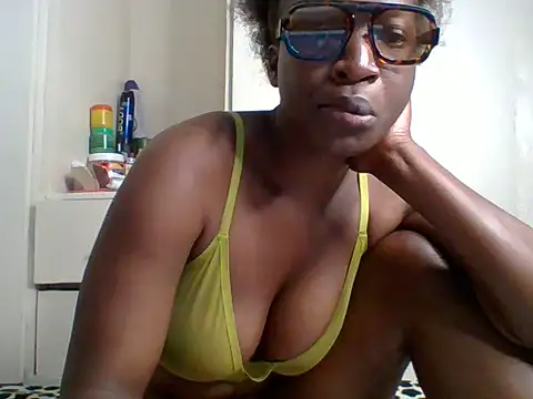 Snapshot of sweetpasion chatting on 08/05/26, 10:01 sweetpasion online show from 08/05/26, 10:01