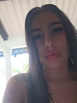 Snapshot of Luisa_Madrid chatting on 05/30/26, 01:19 Luisa Madrid online show from 05/30/26, 01:19