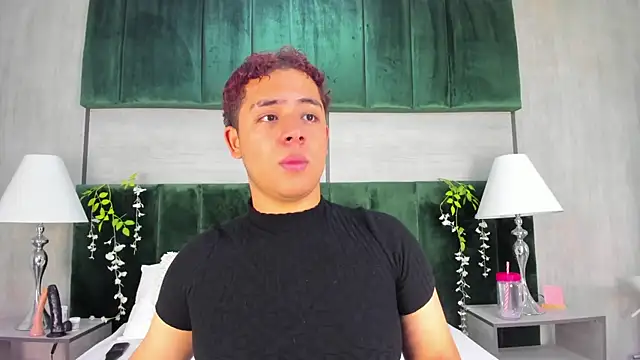 Snapshot of Darian_laforteza chatting on 06/01/26, 07:37 Darian laforteza online show from 06/01/26, 07:37