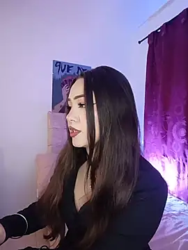 paariiss  online show from 07/26/26, 02:42