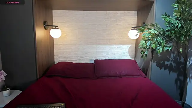 Brunodeluca  online show from 07/11/26, 07:38