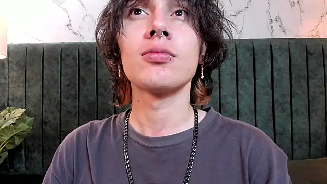 Brunodeluca  online show from 07/24/26, 03:48