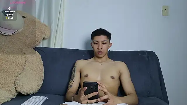 Thesaint xxx online show from 06/27/26, 10:48