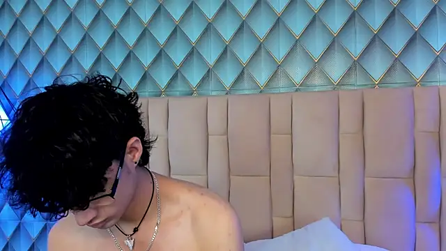 Sofia-Ethan online show from 07/22/26, 07:27