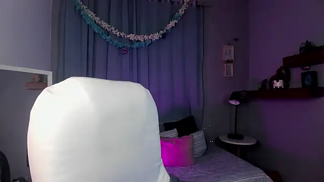 vanillafairy  online show from 07/03/26, 07:31