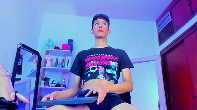 my temptation Dante hot online show from 05/15/26, 08:16