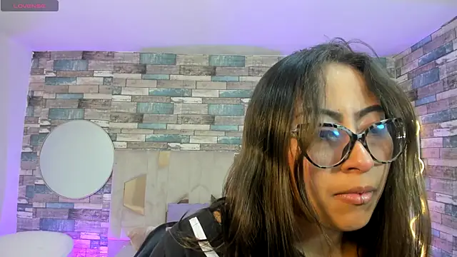 Amhira Tay online show from 06/13/26, 07:12
