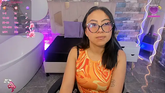 Amhira Tay online show from 07/27/26, 07:32