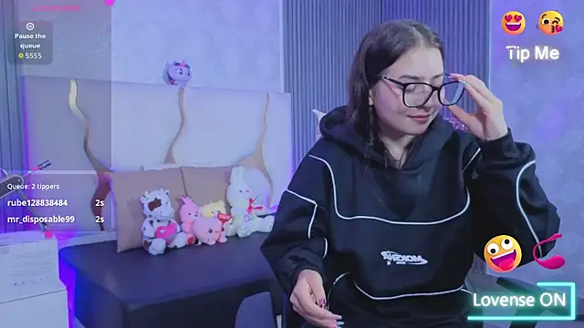 andrea tay1 online show from 07/06/26, 07:05