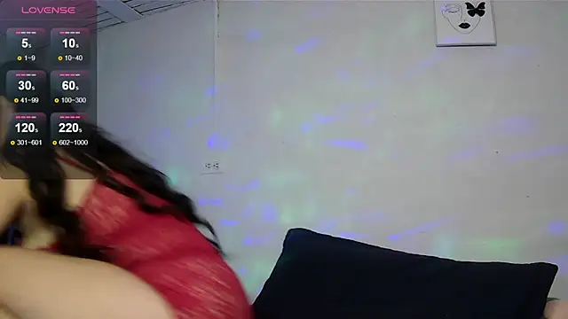 Snapshot of alythia chatting on 06/12/26, 01:37 alythia online show from 06/12/26, 01:37