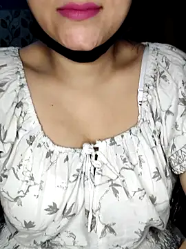 Snapshot of HORNI_SHALU50 chatting on 06/05/26, 07:03 HORNI SHALU50 online show from 06/05/26, 07:03