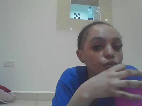 silk couple1 online show from 05/15/26, 05:53