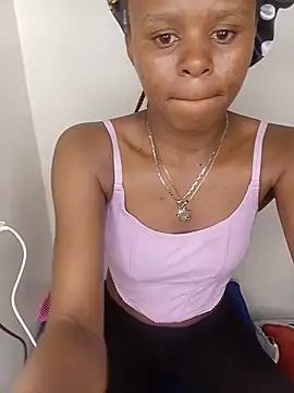 sexy girlyee online show from 06/24/26, 09:58