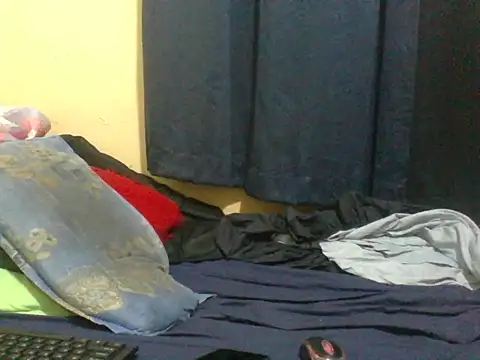 naughty-slender online show from 07/24/26, 11:14