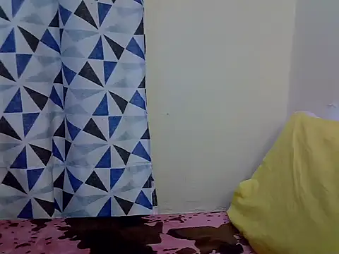 Simply Naughty0 online show from 07/12/26, 12:07
