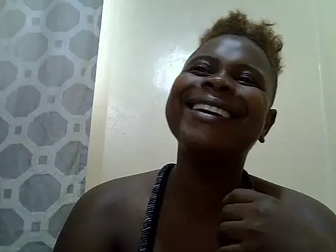 queentashana online show from 06/10/26, 05:28