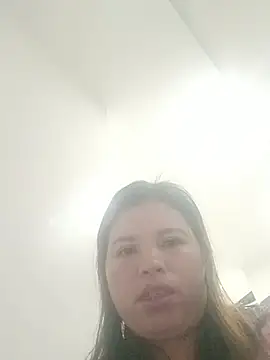 -Yeyi- online show from 05/21/26, 02:13