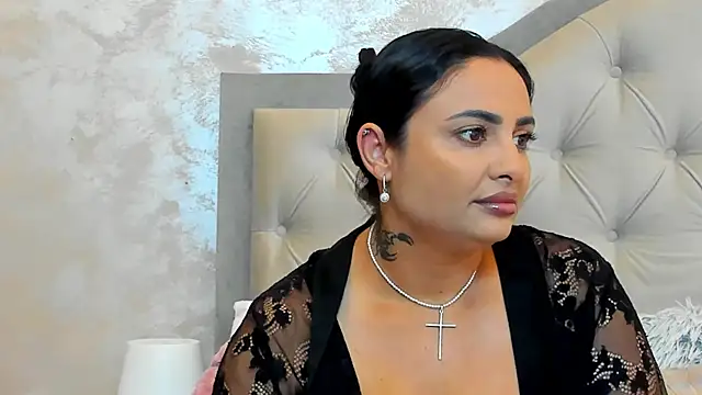 Bianca Vale online show from 07/07/26, 05:10