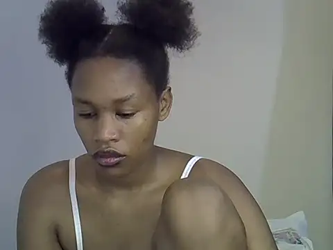 ANGEL MIA23 online show from 05/28/26, 01:58