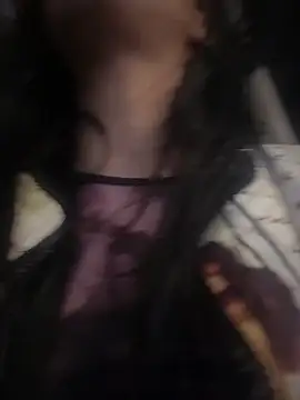 Snapshot of ariella_lovee chatting on 06/13/26, 01:58 ariella lovee online show from 06/13/26, 01:58