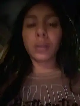 Snapshot of ariella_lovee chatting on 06/14/26, 02:20 ariella lovee online show from 06/14/26, 02:20