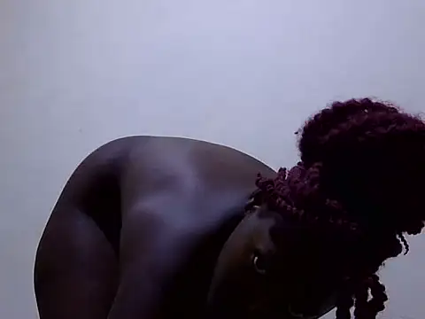 pretty leila1 online show from 07/20/26, 07:33