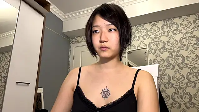 Snapshot of neonami chatting on 06/10/26, 07:07 neonami online show from 06/10/26, 07:07
