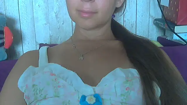 Bella--White online show from 06/25/26, 07:13