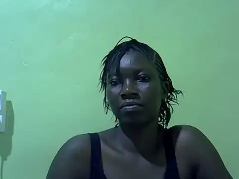 Sweet-Lynn online show from 07/05/26, 03:41