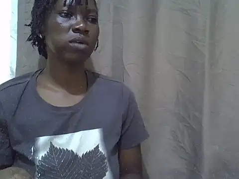 Sweet-Lynn online show from 07/26/26, 05:20