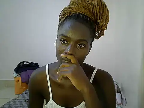 Snapshot of BUNNY_BLISS1 chatting on 05/23/26, 12:42 BUNNY BLISS1 online show from 05/23/26, 12:42