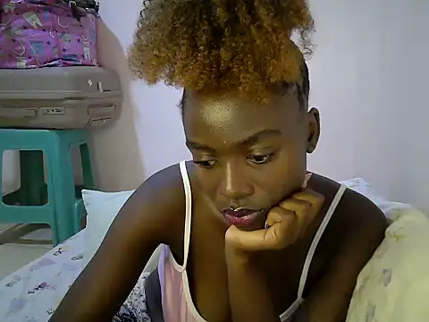 Snapshot of BUNNY_BLISS1 chatting on 06/11/26, 01:16 BUNNY BLISS1 online show from 06/11/26, 01:16