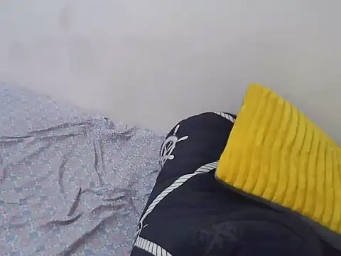 Snapshot of hotcandy001 chatting on 06/12/26, 10:03 hotcandy001 online show from 06/12/26, 10:03