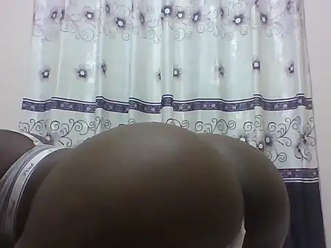 Snapshot of Blushkitten chatting on 05/20/26, 03:56 Blushkitten online show from 05/20/26, 03:56