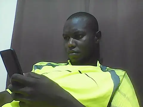 Snapshot of BBC_SEXY chatting on 05/18/26, 03:07 BBC SEXY online show from 05/18/26, 03:07