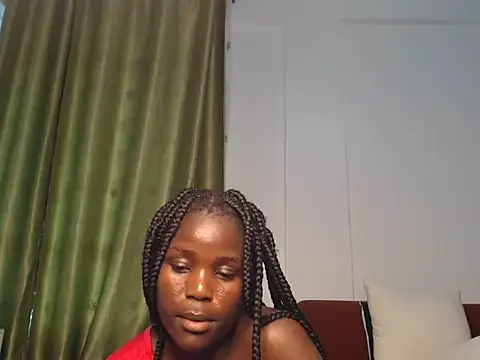 desires-chocolate online show from 06/07/26, 12:31