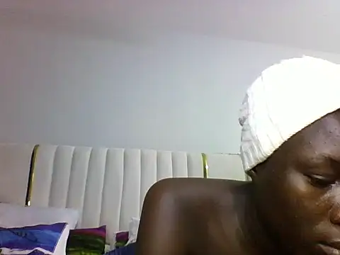 bluevile12 online show from 07/14/26, 04:23